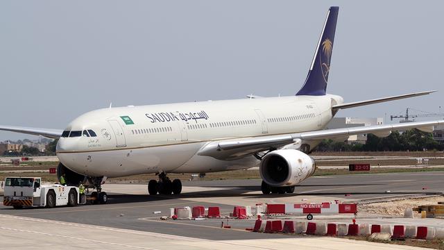 HZ-AQ21:Airbus A330-300:Saudia